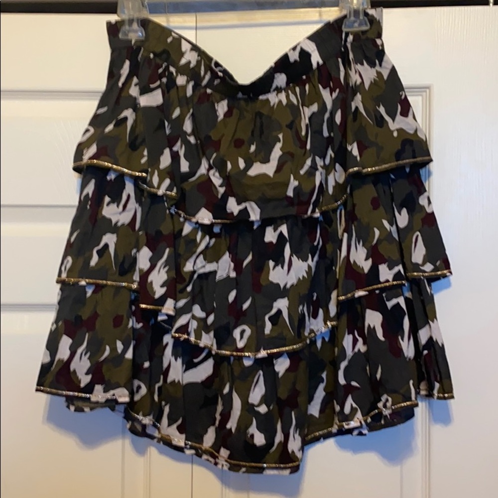 Ladies Camouflage Tiered Mini Skirt!